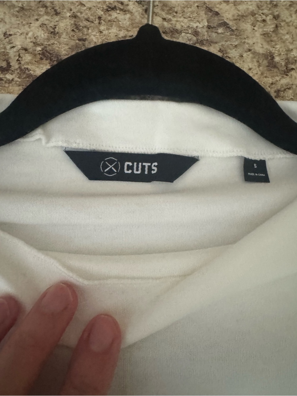 Cuts Sleeveless Tomboy Tee - Picture 6 of 8